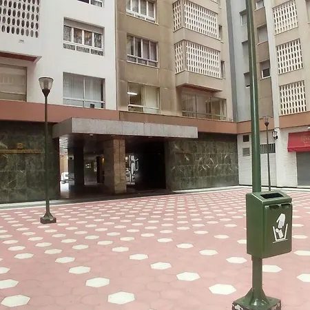 Flatsandrooms Zaragoza Apartamento *
