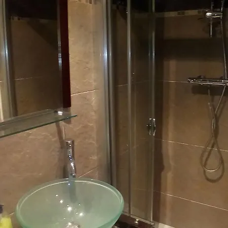 Apartamento Flatsandrooms Zaragoza *